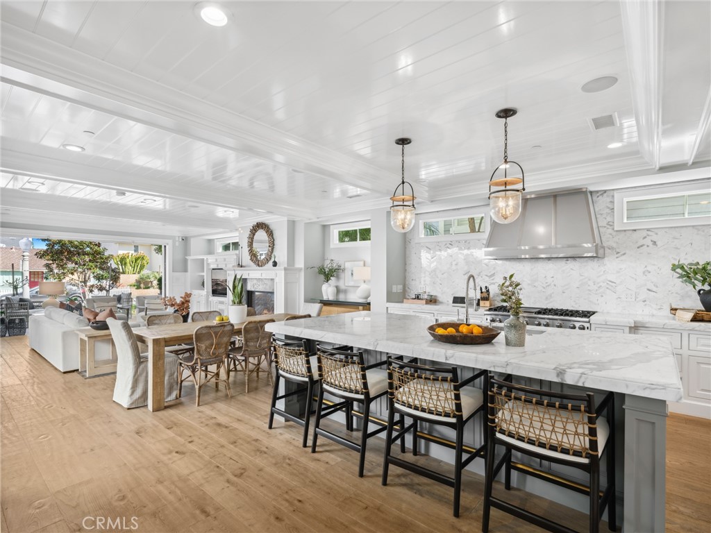 2157 E Ocean Boulevard