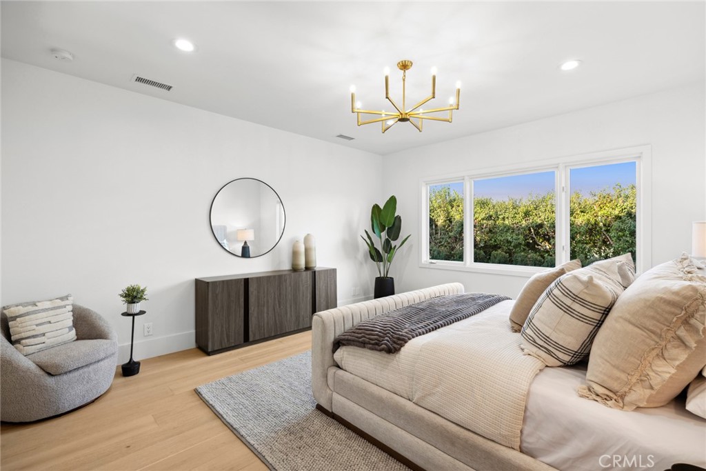 1824 Port Carlow Place