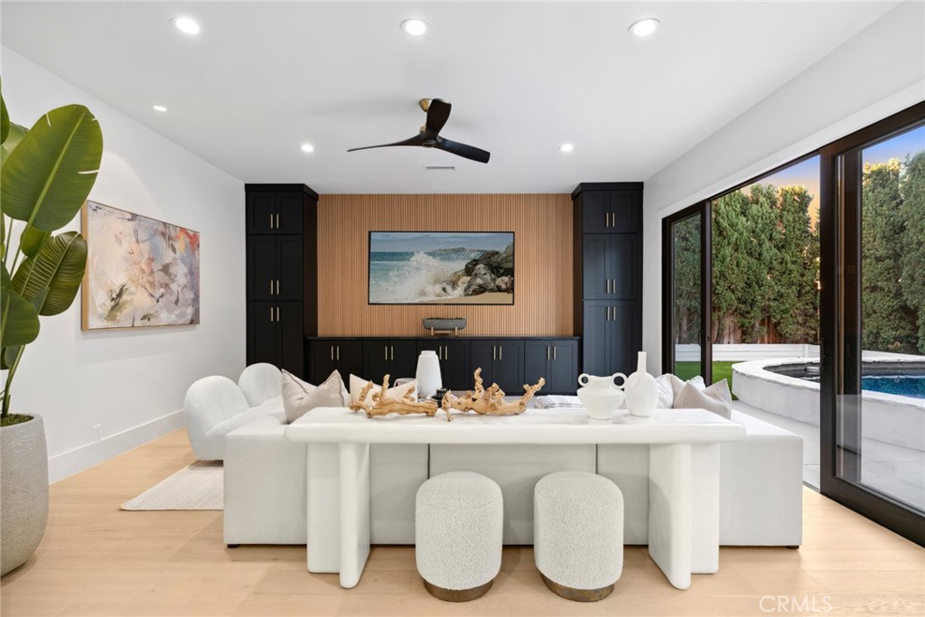 1824 Port Carlow Place