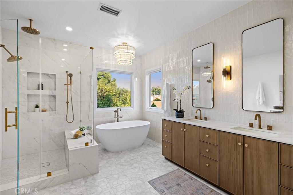 1824 Port Carlow Place