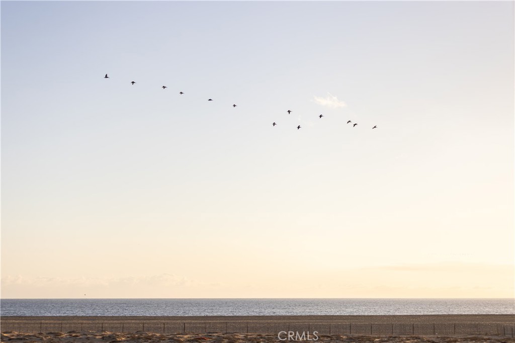 1309 E Balboa Boulevard