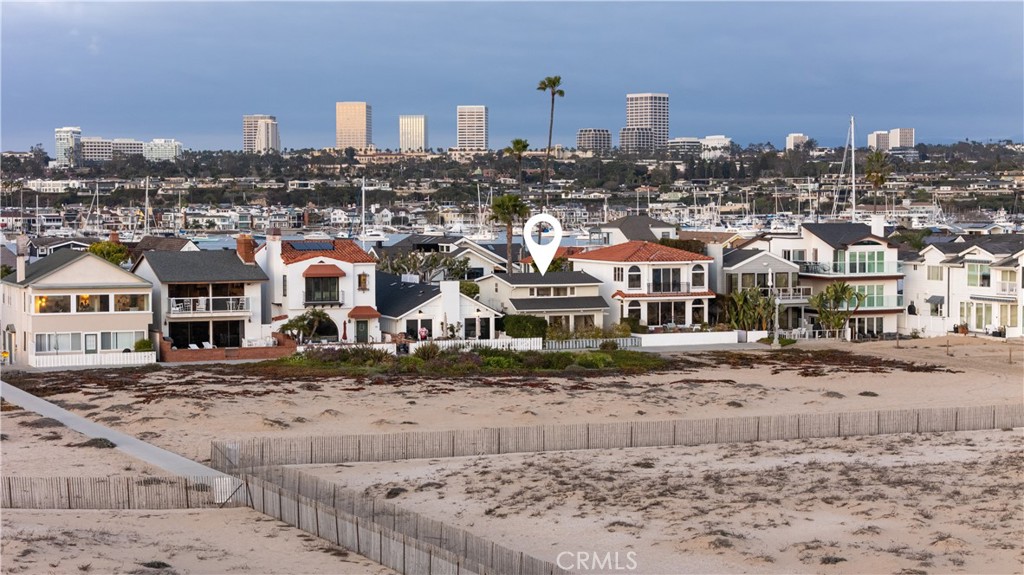 1309 E Balboa Boulevard