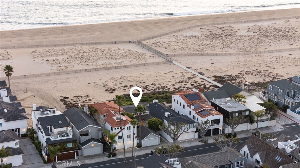 1309 E Balboa Boulevard