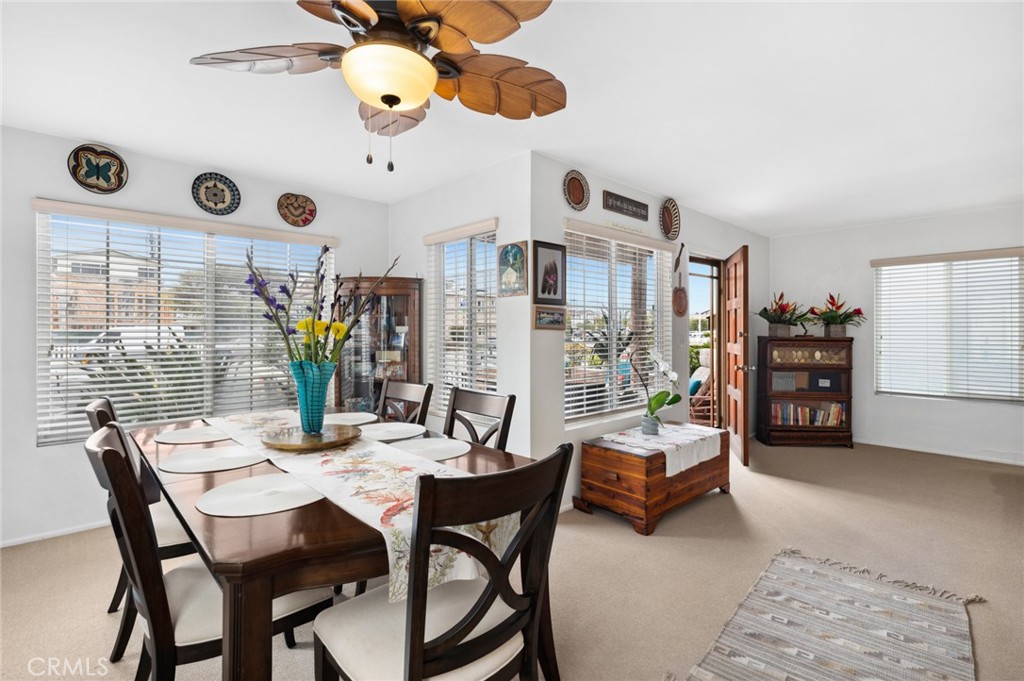 809 W Balboa Boulevard