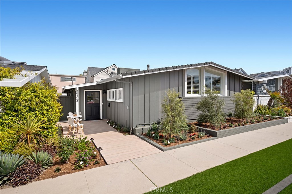 432 Seville Avenue