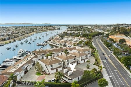 1030 Bayside Cove 702