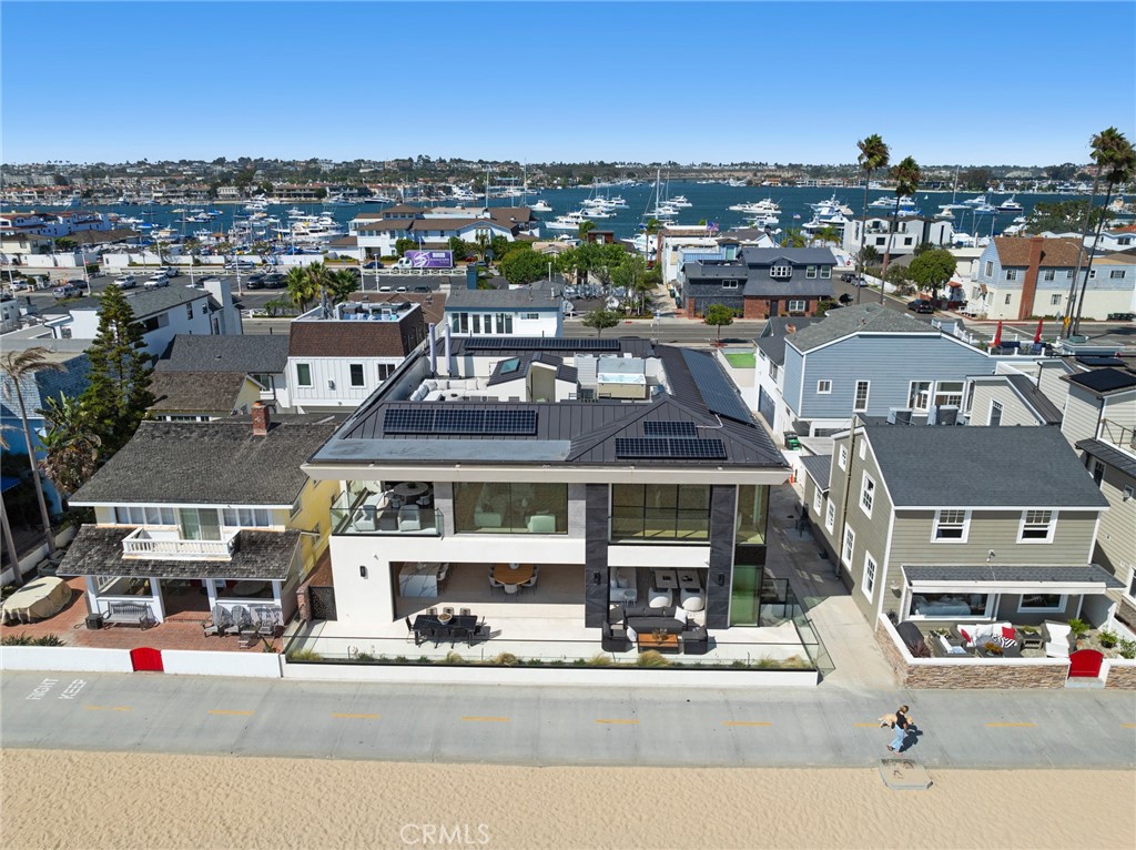 706 W Oceanfront