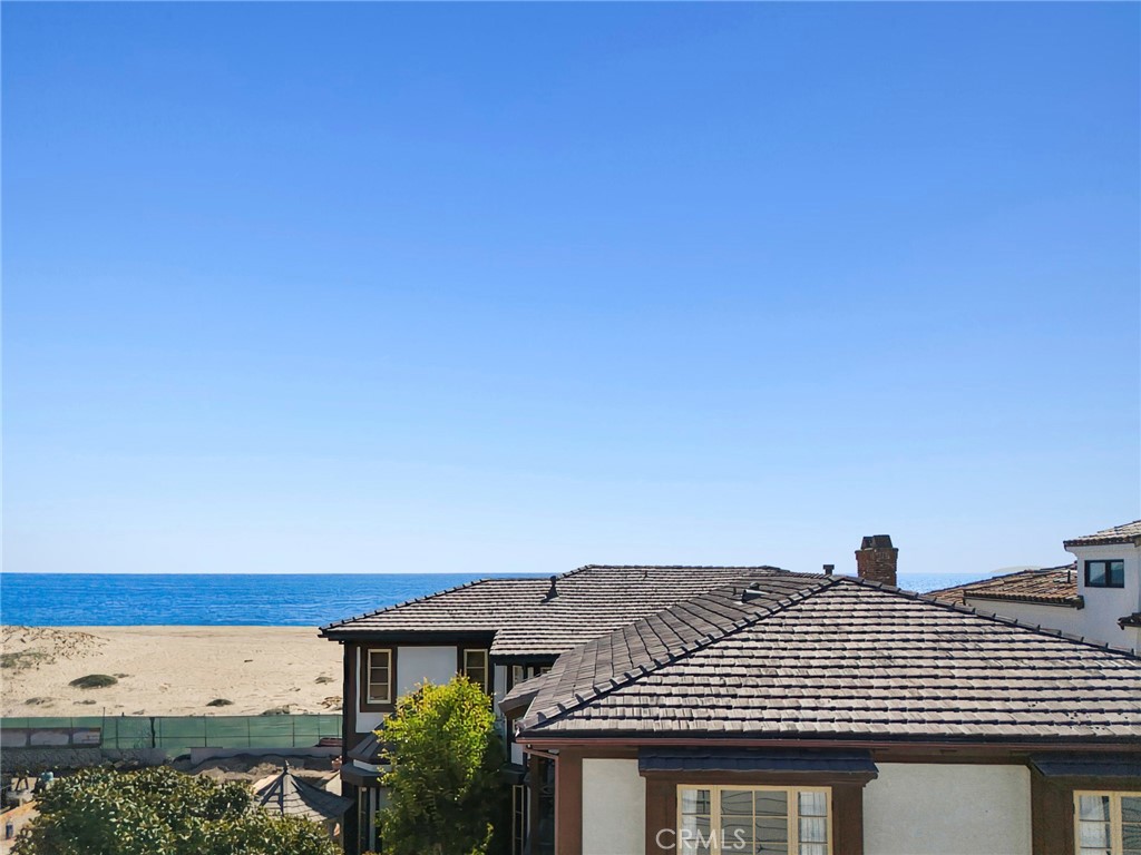 1537 E Ocean Boulevard