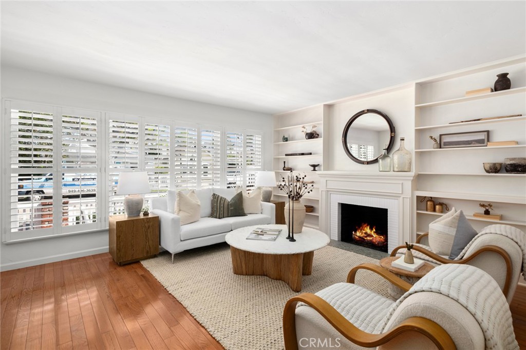 1537 E Ocean Boulevard