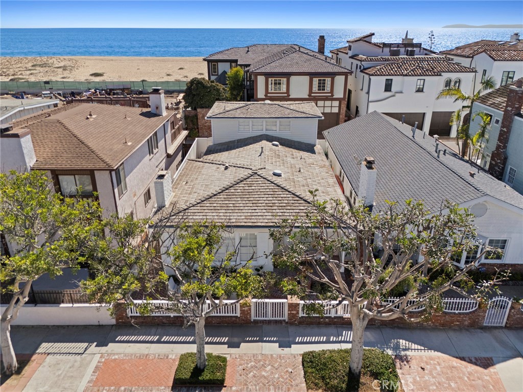 1537 E Ocean Boulevard