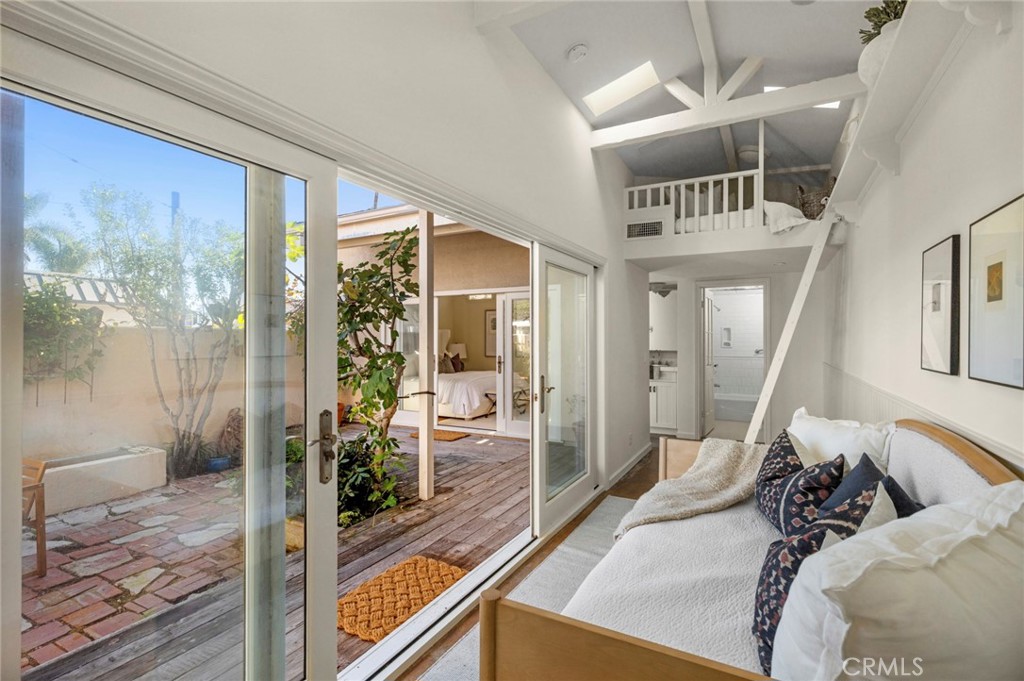 1300 W Balboa Boulevard