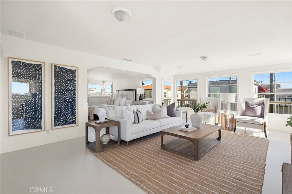 1300 W Balboa Boulevard