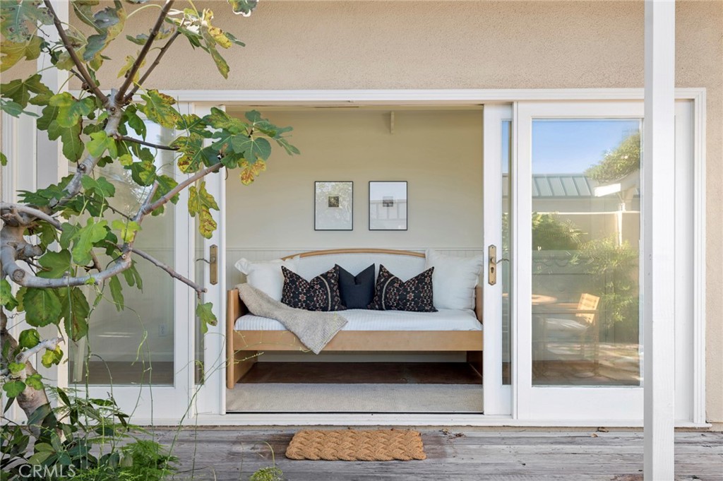 1300 W Balboa Boulevard