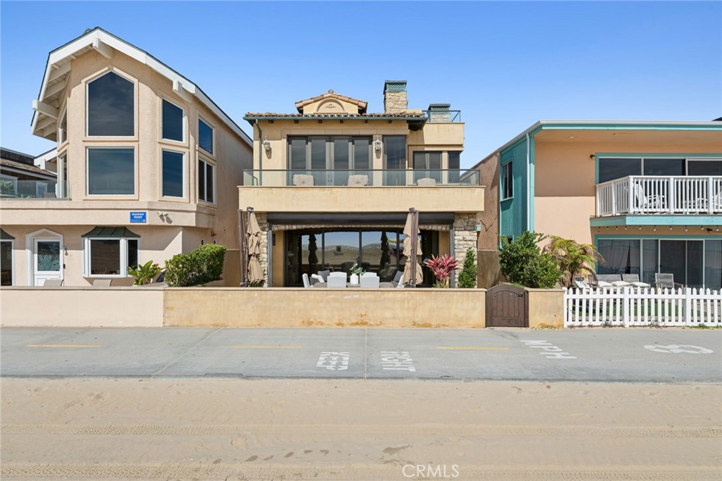 1414 W Oceanfront