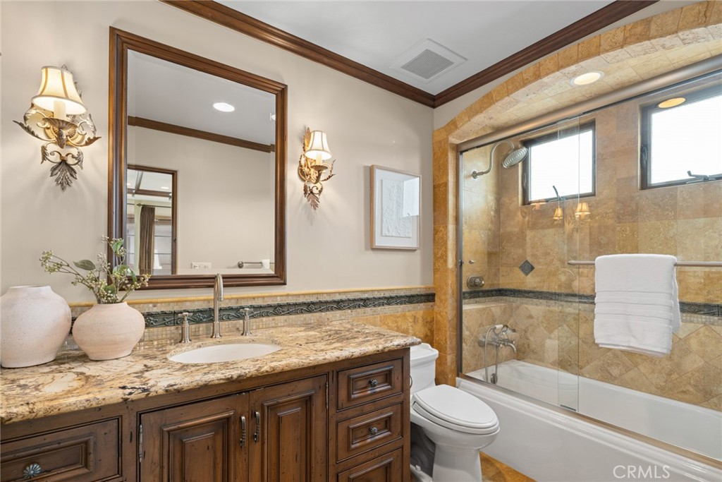 1414 W Oceanfront