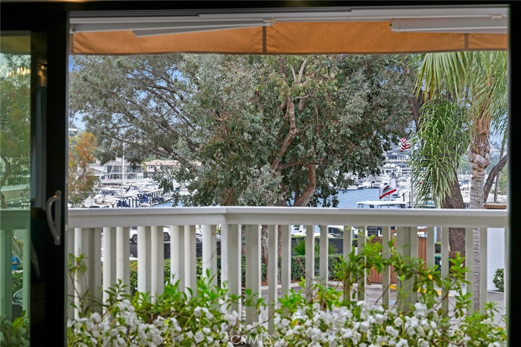 1030 Bayside Cove 702