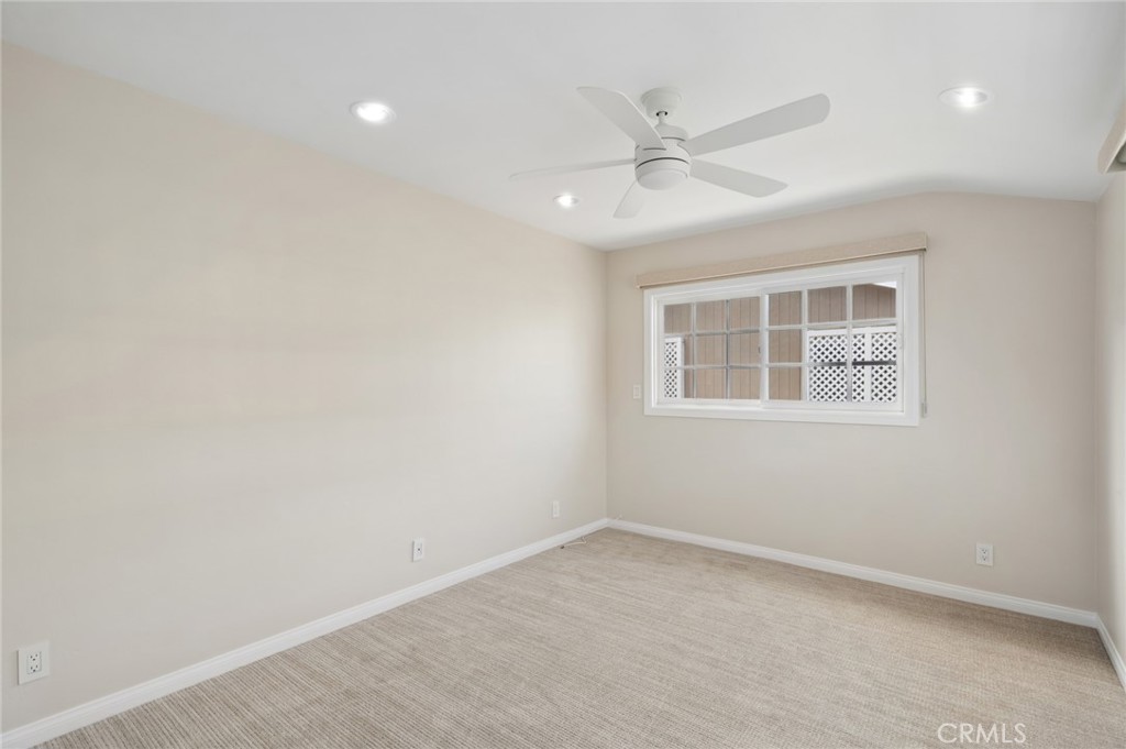 421 Fernleaf Avenue