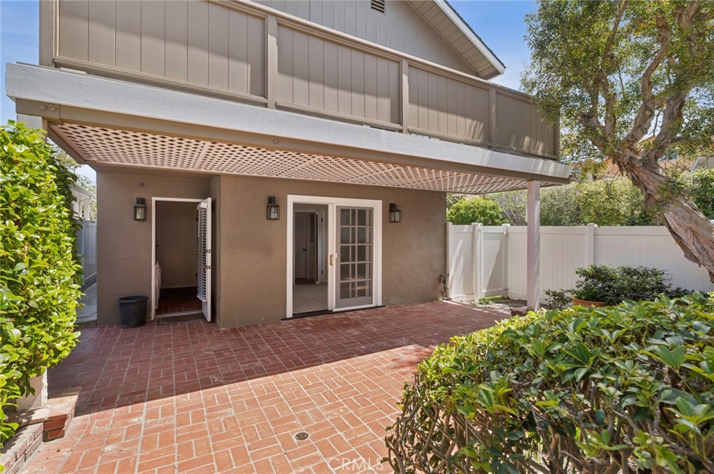 421 Fernleaf Avenue