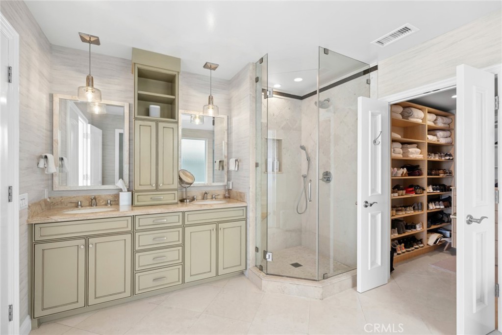 4807 Seashore Drive