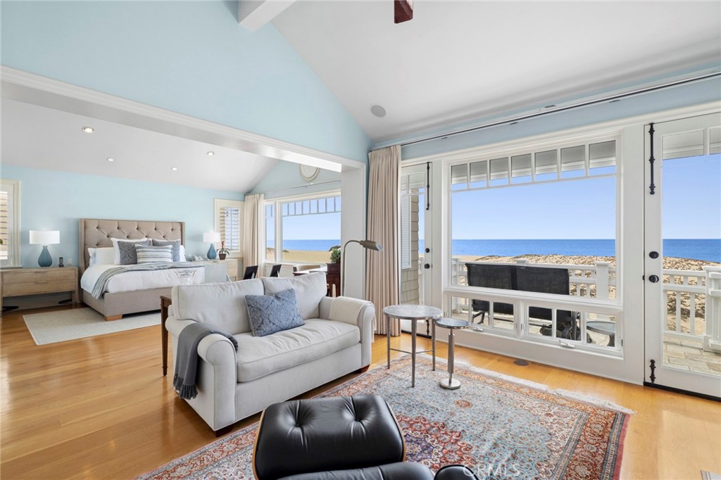 1550 E Oceanfront