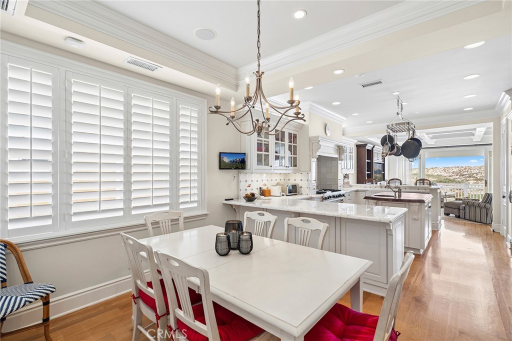 1550 E Oceanfront