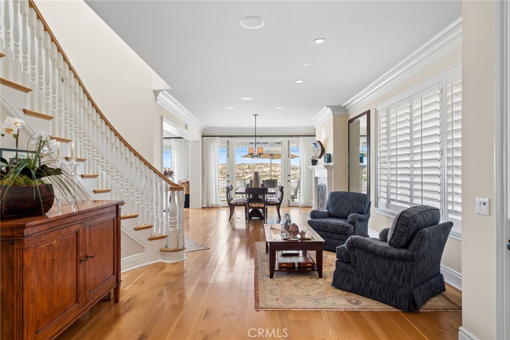 1550 E Oceanfront