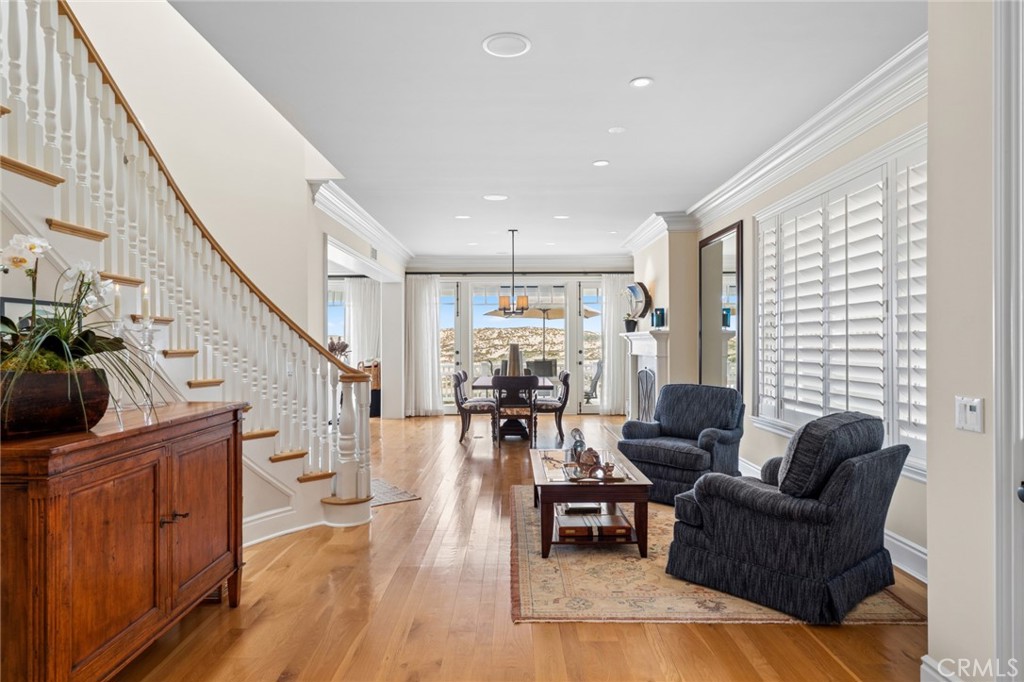 1550 E Oceanfront