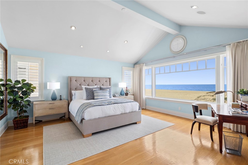 1550 E Oceanfront
