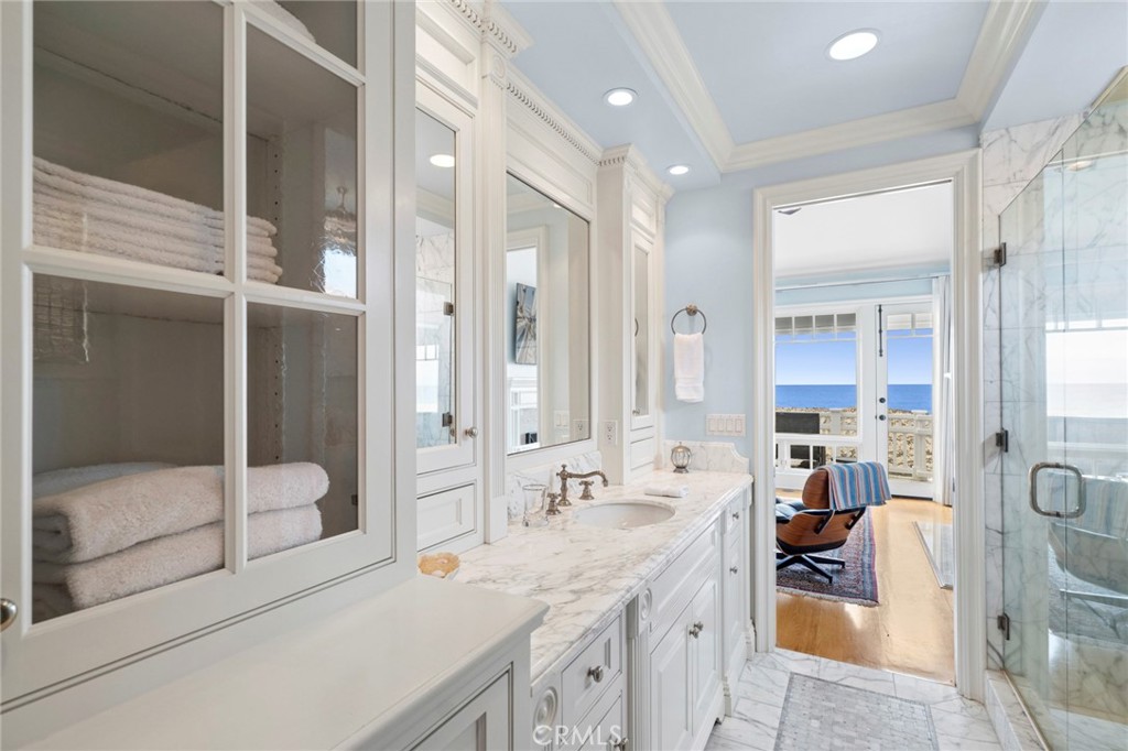 1550 E Oceanfront