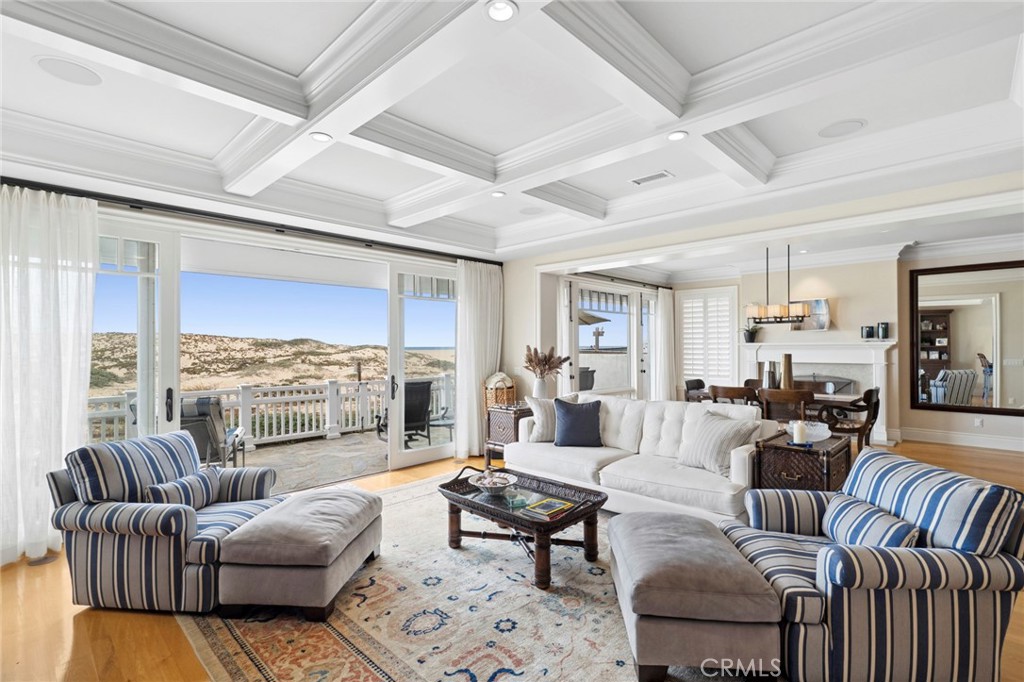 1550 E Oceanfront