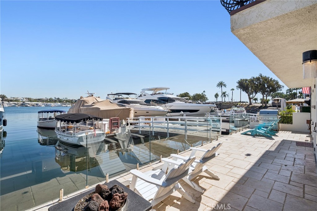 3322 Via Lido Newport Beach Ca Us 92663 Np26226085
