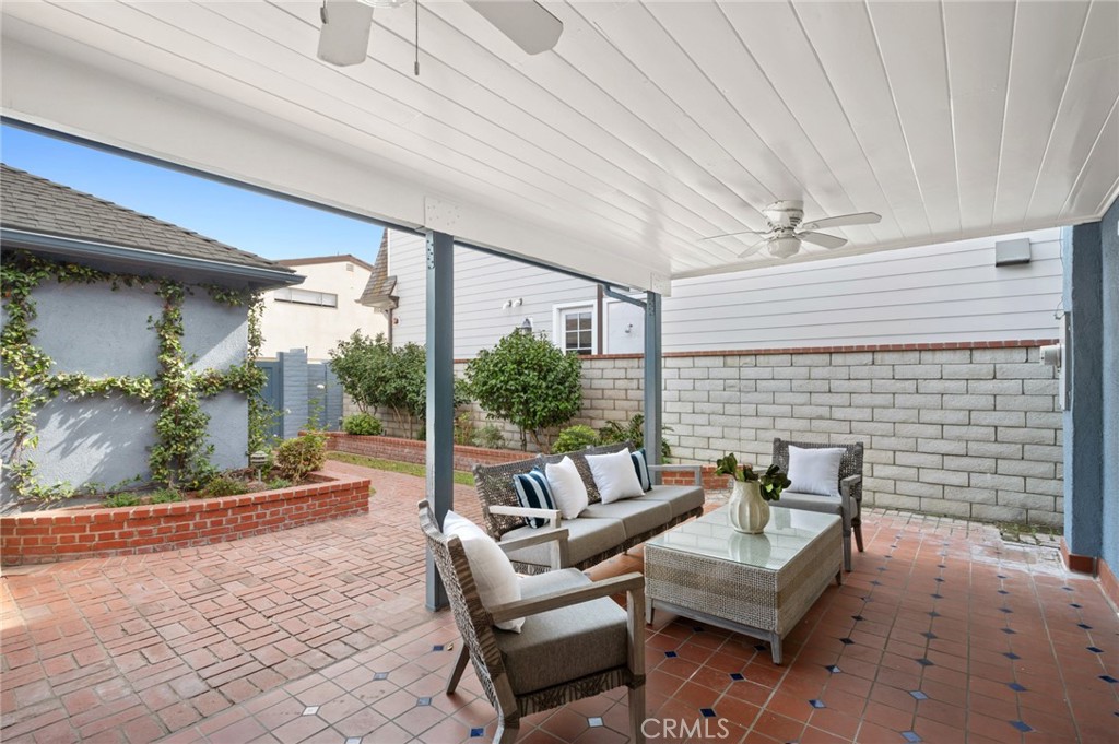 418 Belvue Lane