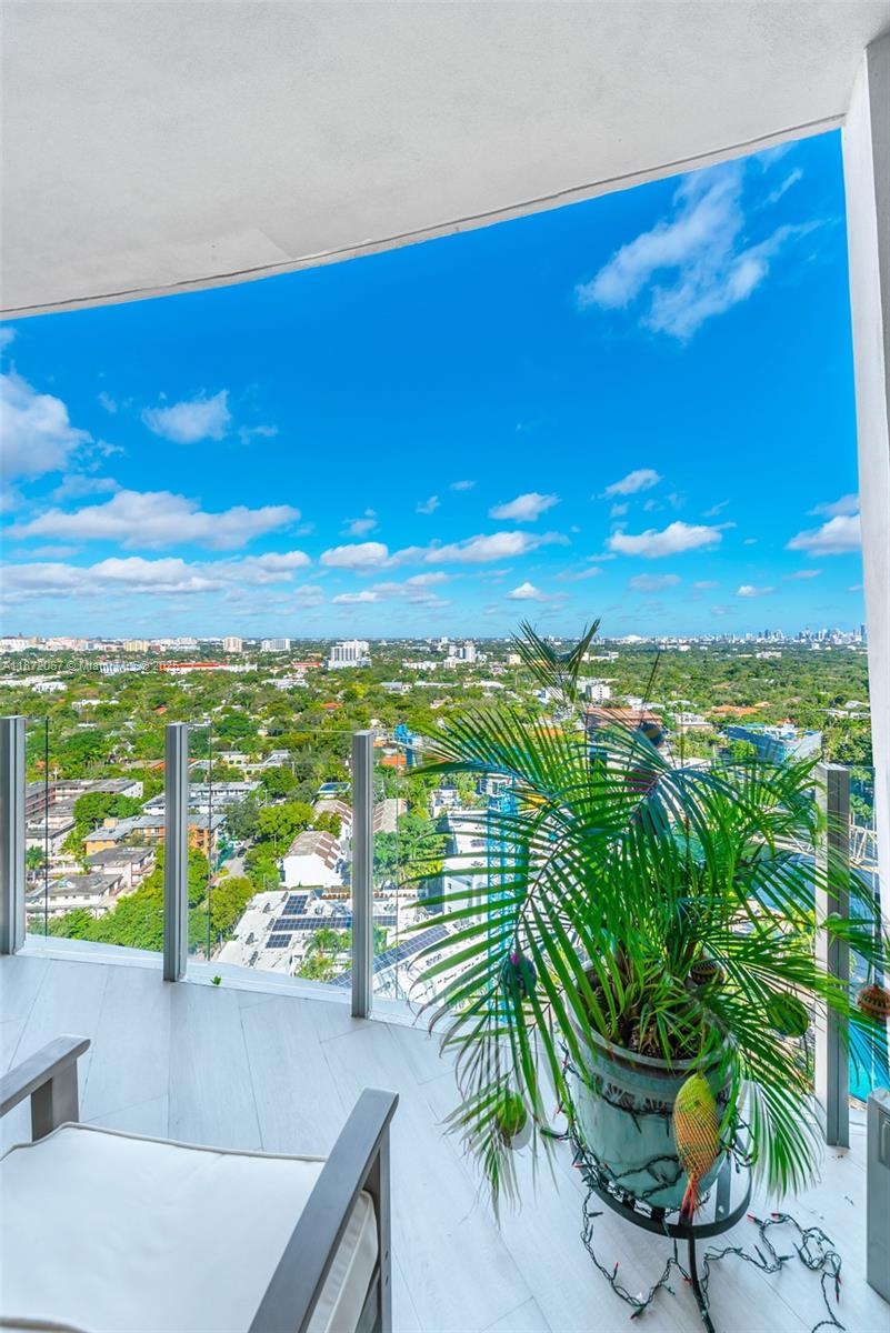 2831 S Bayshore Dr # 2205
