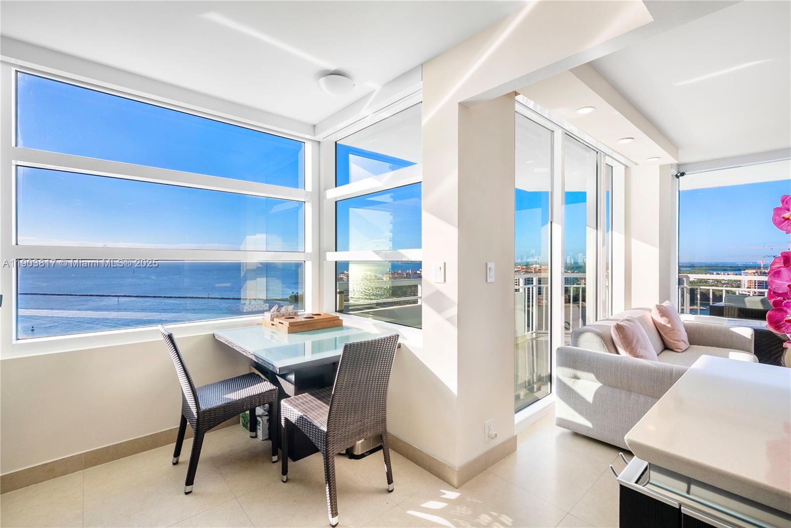 400 S Pointe Dr # 2003