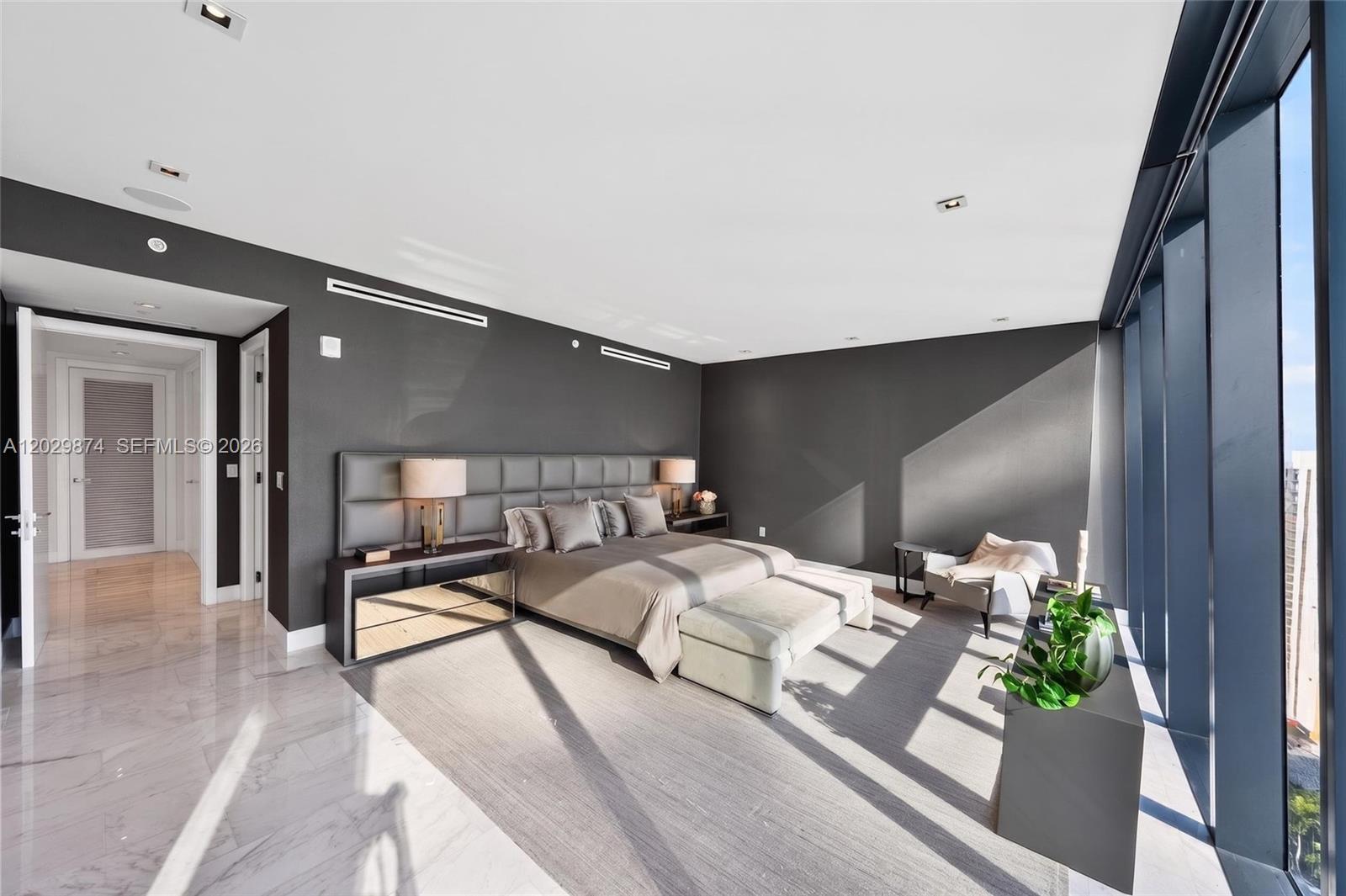 1451 Brickell Ave # 2901