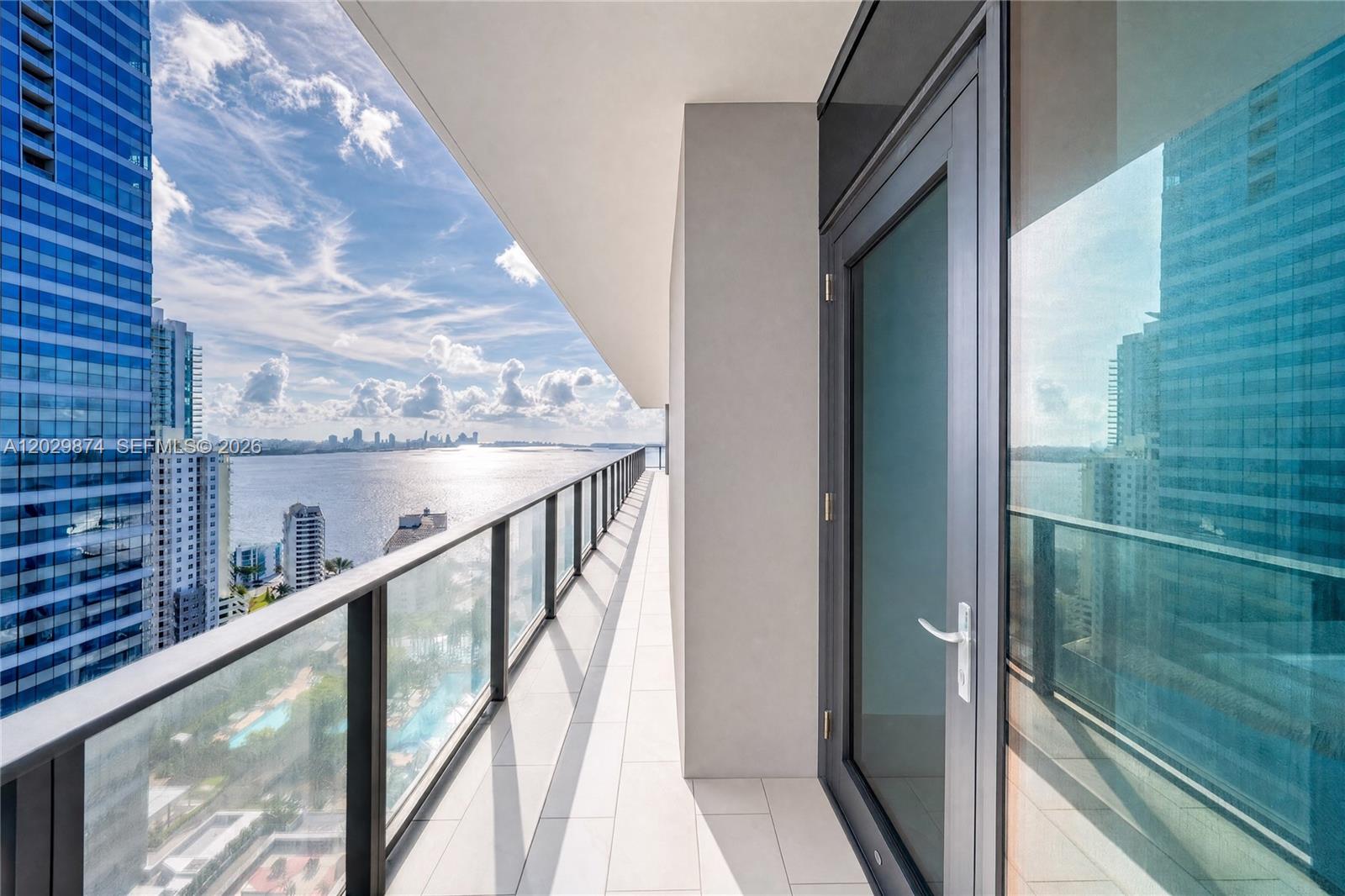 1451 Brickell Ave # 2901