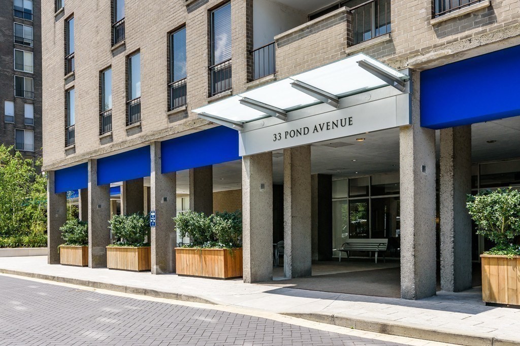 77 Pond Avenue # 1208