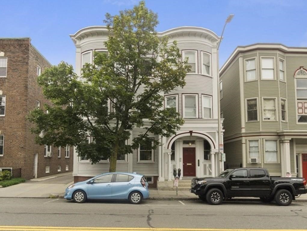 1433 Cambridge St Unit: 2