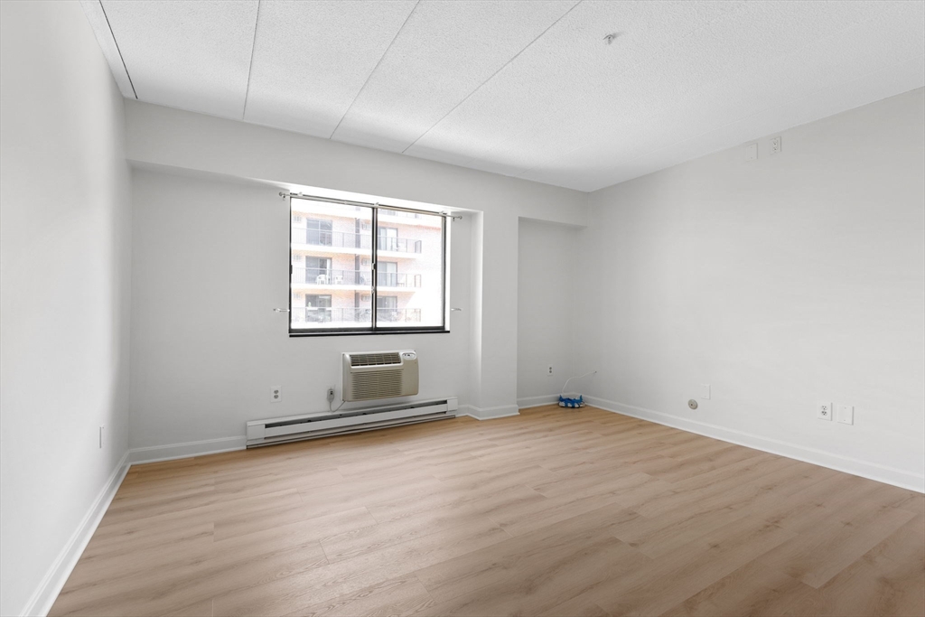 125 Pleasant St # 310