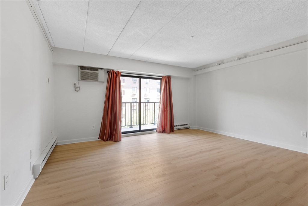 125 Pleasant St # 310