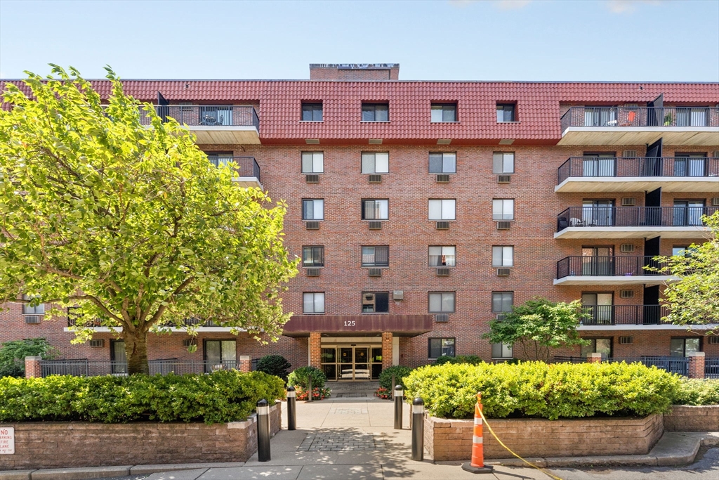 125 Pleasant St # 310