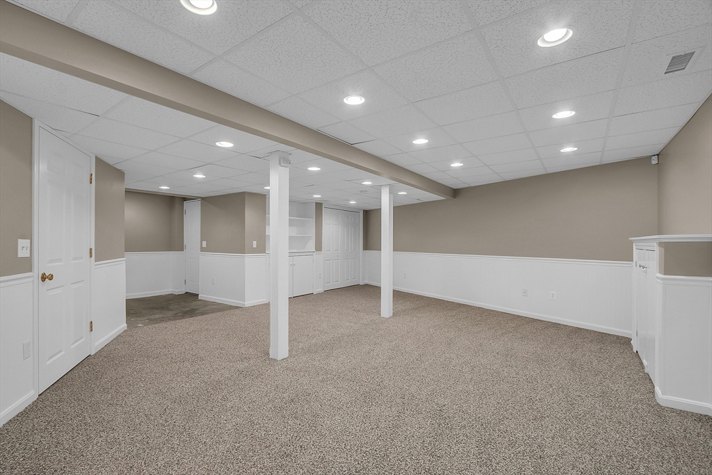 6 Stone Meadow Farm Dr