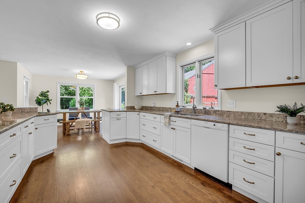 6 Stone Meadow Farm Dr