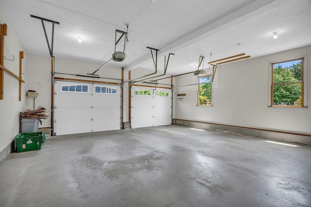 6 Stone Meadow Farm Dr