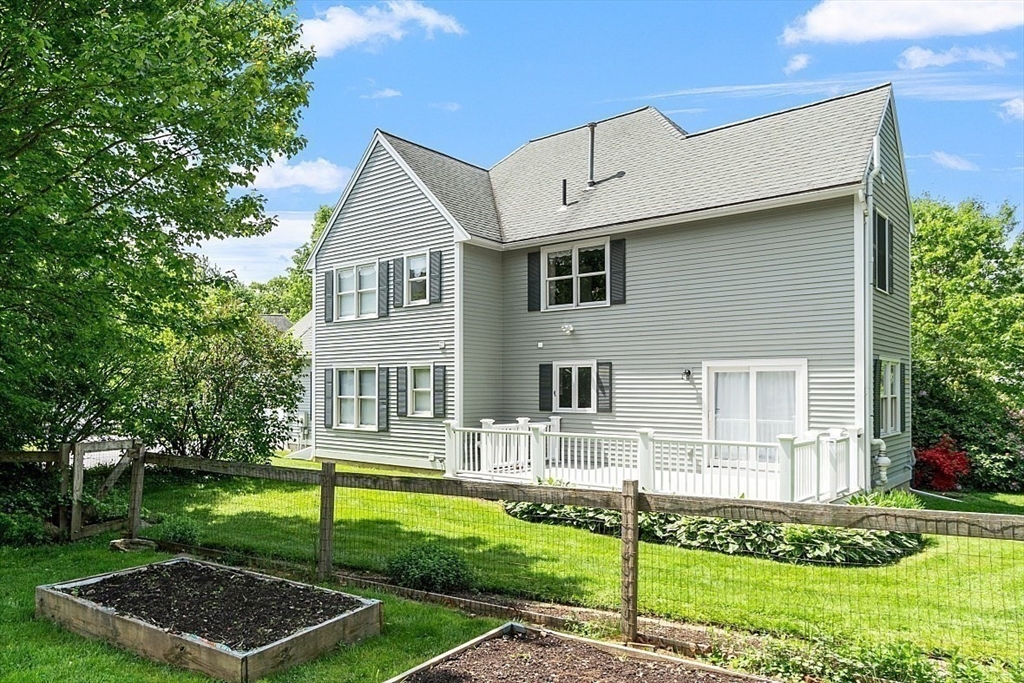 6 Stone Meadow Farm Dr