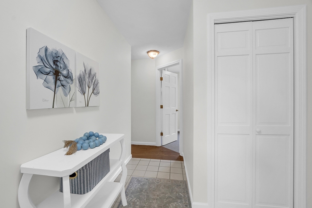 6 Stone Meadow Farm Dr