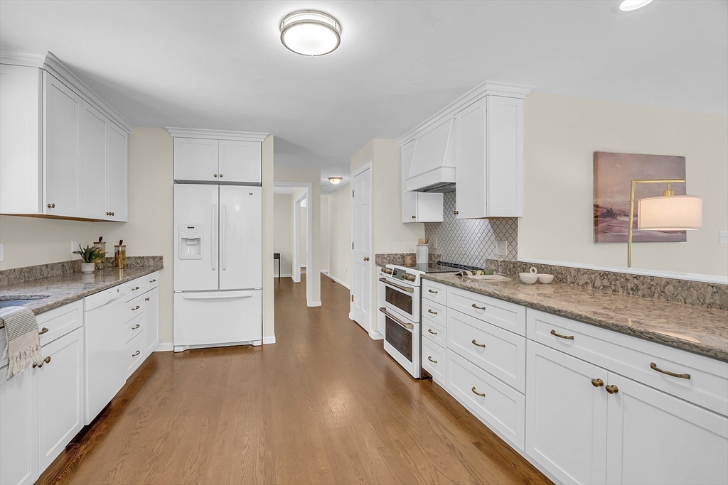 6 Stone Meadow Farm Dr