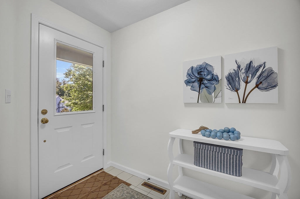 6 Stone Meadow Farm Dr