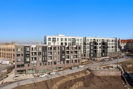 191 Washington # 619