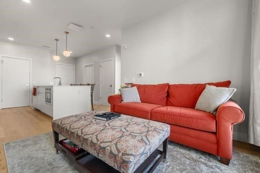 191 Washington # 619